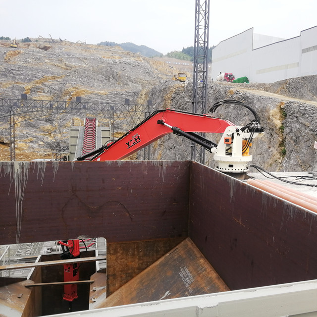 Рокбрейлер бумы