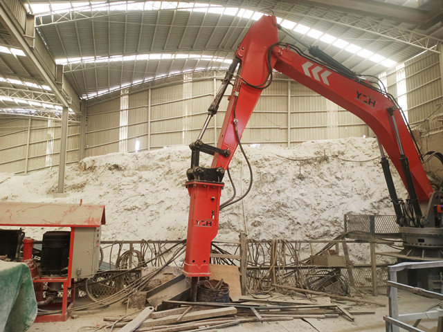 Китай Рокбрейкер