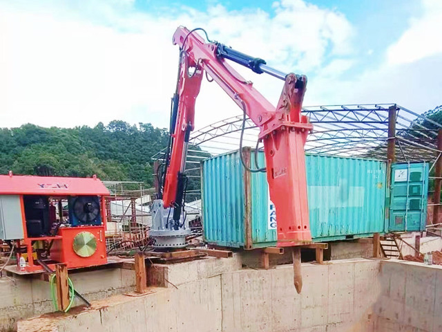 Rockbreaker Boom Systems