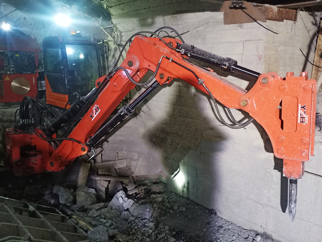 Пьедестал бум