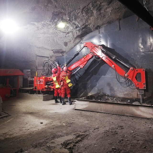 Пьедестальный тип бум -переключателя System4