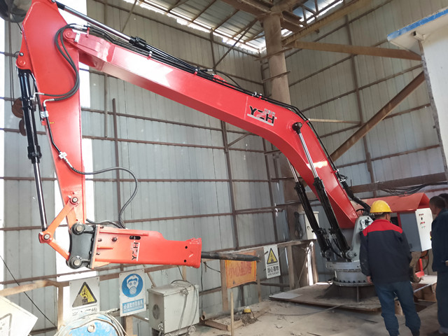 пьедестальный каменный взломан