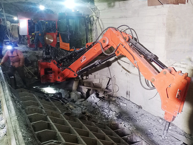 Пьедестал Рок Выключатель Бум Система