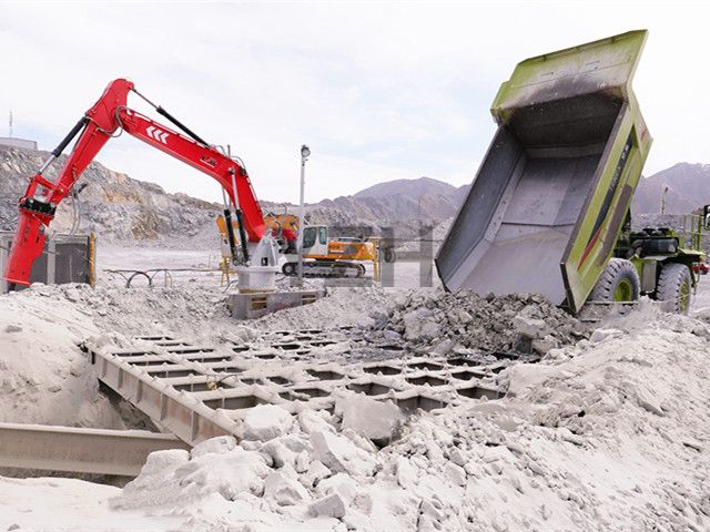 Пьедестал Бьютер Бум