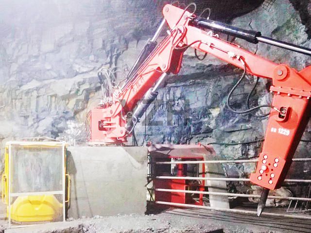 Пьедестал Рокбрейлер Система бум