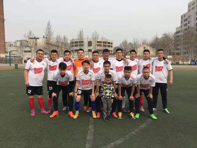 Китайская футбольная команда RAMMER